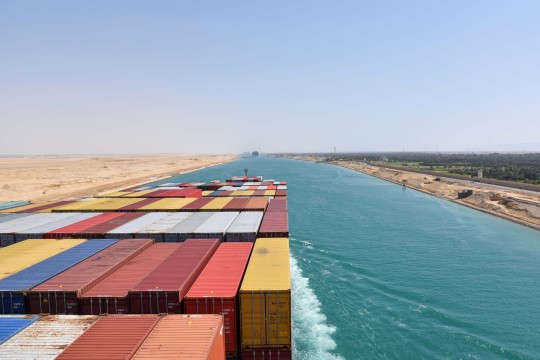 Suez Canal's revenues hit $4 bn in 2024