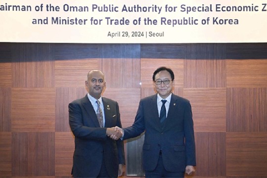 Chairman of Opaz visits South Korea