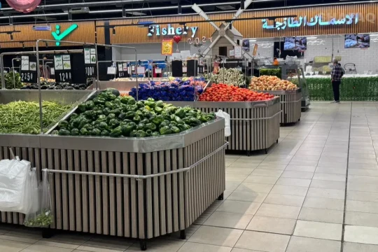 Empty aisles: Baghdad markets feel the weight of Iraq’s financial strain