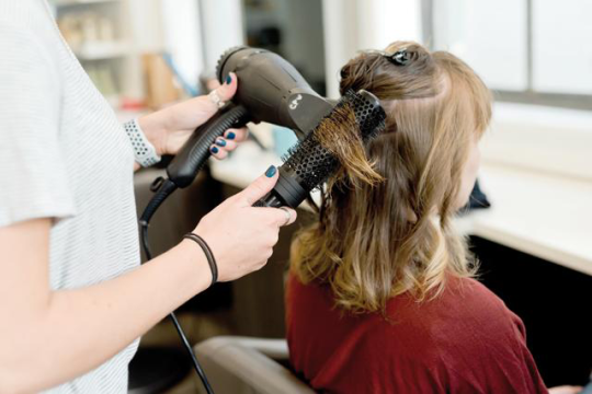 Christmas season 'revitalises' beauty industry