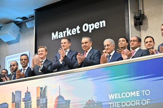 Minister of Finance rings opening bell at London Stock Exchange to mark launch of "Qatar Day"