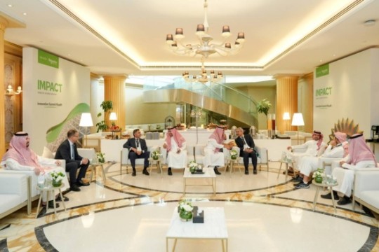 Schneider Electric launches Second Innovation Summit in Riyadh with strong government participation and new "Saudi Made" products-