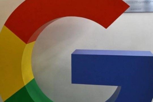 Google turns queries into conversations