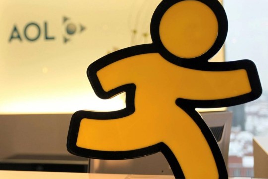 Nostalgia fades as AOL shuts down dial-up