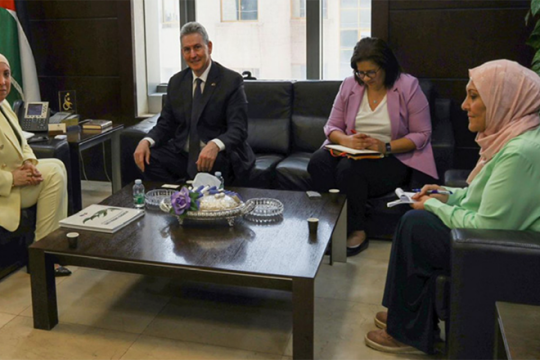 Transport minister, Australian ambassador talk cooperation-Jordan