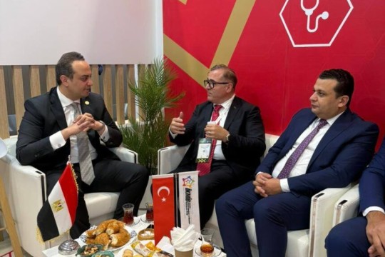Egypt explores healthcare cooperation with Türkiye at global health event in Dubai-Egypt