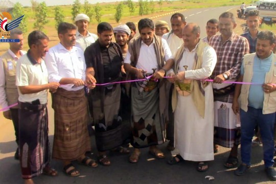 Al-Bishri lays foundation stone for development projects in Al-Munirah District, Hodeida -Yemen