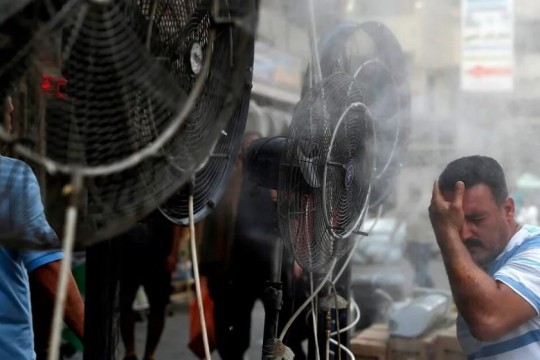 Temperatures in Iraq reach 50°C (122°F)