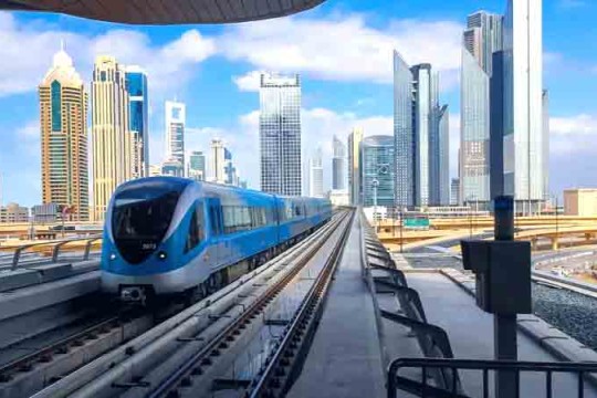 Blue Line 'writing new chapter' in Dubai's real estate boom-UAE