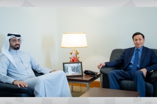 HM King's Economic Affairs Advisor receives lawmaker -Bahrain