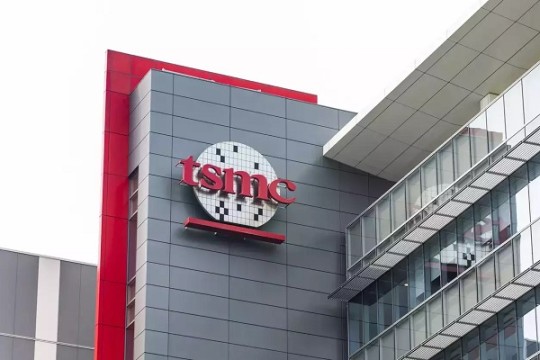 Chip giants TSMC, Samsung mull $100bn mega plants in GCC-UAE