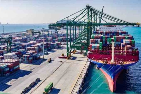 Saudi Global Ports unit takes over Eastern Coast terminals ops-Saudi Arabia