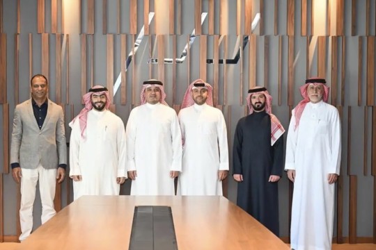 Seef Properties signs an agreement with Estater International