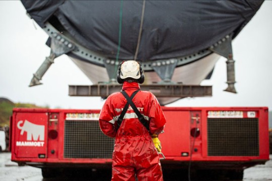 Mammoet to marshal turbine generator foundations for EU projects-Palestine