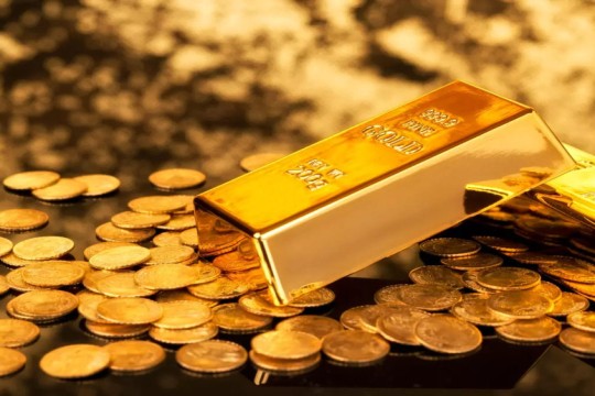Gold Regains Ground on Softer US Dollar