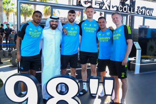 TCL brings Arsenal fans together with their favourite football heroes in Dubai