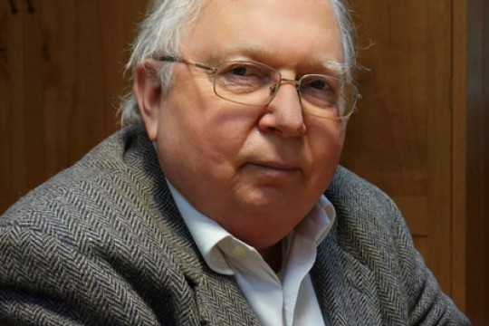 Two Year Sustained Cognitive Benefits of Hydromethylthionine Mesylate (HMTM) Indicated by TauRx's LUCIDITY Trial