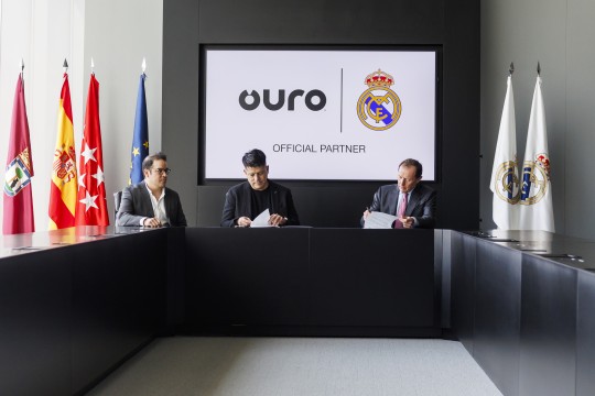 شراكة بين Ouro وريال مدريد لتقديم منتجات مالية مبتكرة لعشاق كرة القدم حول العالم