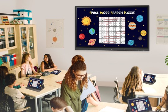 إل جي تعرض أحدث التقنيات التعليمية ومنتجات CREATEBOARD وID التفاعلية في معرض الخليج لمستلزمات وحلول التعليم بدبي