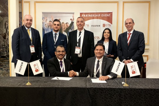 "سي إن إس الشرق الأوسط" و "فوجي فيلم" تستعرضان أحدث تقنيات الطباعة متعددة الوظائف في فعالية حصرية بمسقط