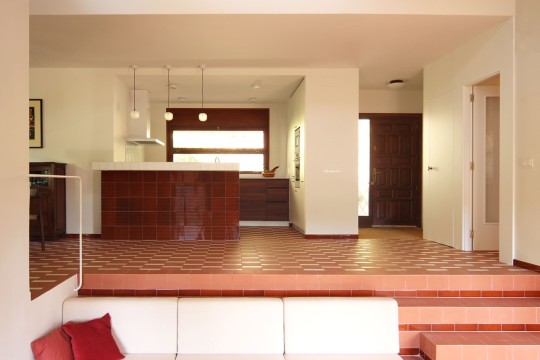 بلاط السيراميك الإسباني يواصل زخمه في طفرة البناء الأخضر بالإمارات