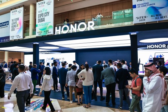 HONOR Showcases Leadership in Human-Centric AI at GITEX Global 2025