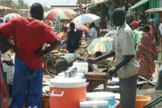 W. Bahr el Ghazal governor tours Wau market amid high prices