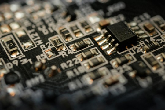 Semiconductor revenue expectd to hit $705bn this year