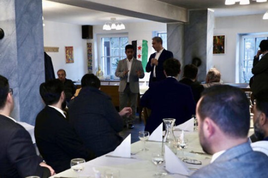 Health Ministry, Syrian doctors residing in Germany discuss ways of cooperation to support health sector