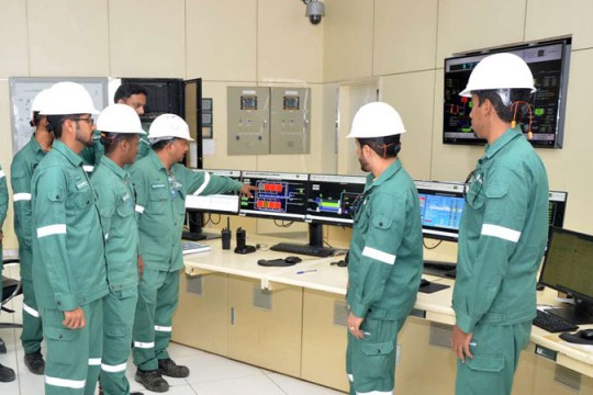 Sembcorp unit seals 10-year Omani utility purchase deal-Oman