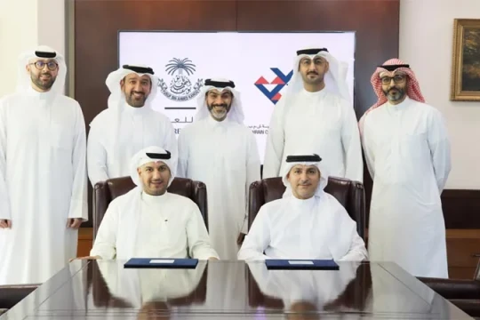 Kanoo Real Estate signs with BCFC to launch its branch at Sitra Service Station